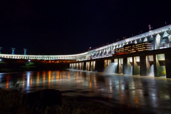 Ingresso: Itaipu Iluminada